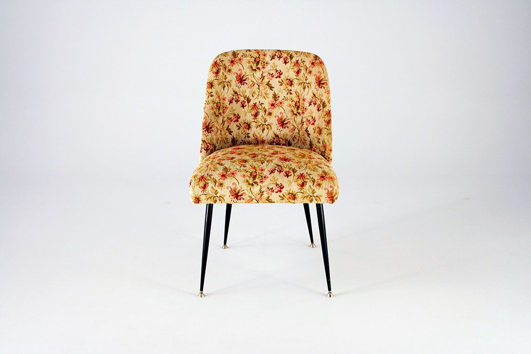 Foto Cocktail Chair with Flowers GDR 1955