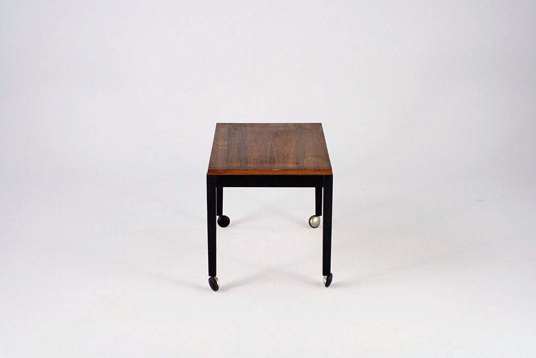 Foto Side Table Pali black Steel on Wheels 1961 h42x41x62