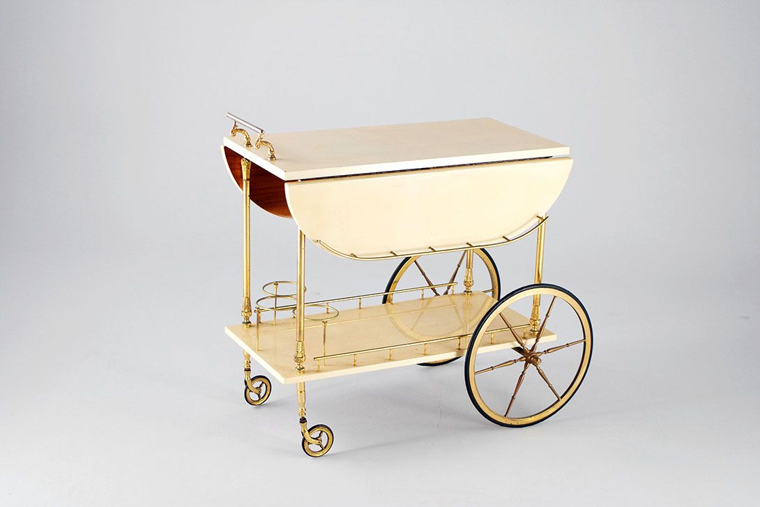 Foto Serving Cart Brass Statics and Beige Platforms Round 1962 h71x75x79