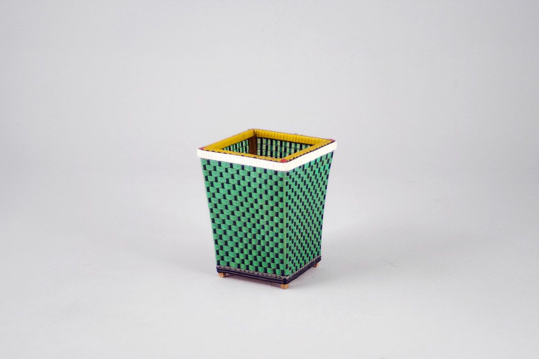 Foto Trapeze Shaped Basket, Green and Black, Plastic