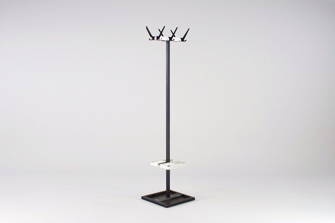 Foto Coat Rack Metall Modern 1960