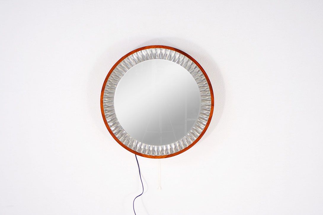 Foto Round Bathroom Mirror Wooden Frame with Light 1967