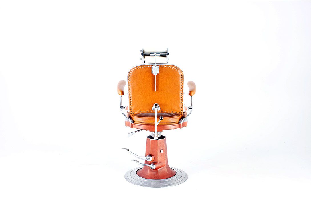 Foto 50&#8217;s Barber Chair, Cognac Coloured Leather Upholstery