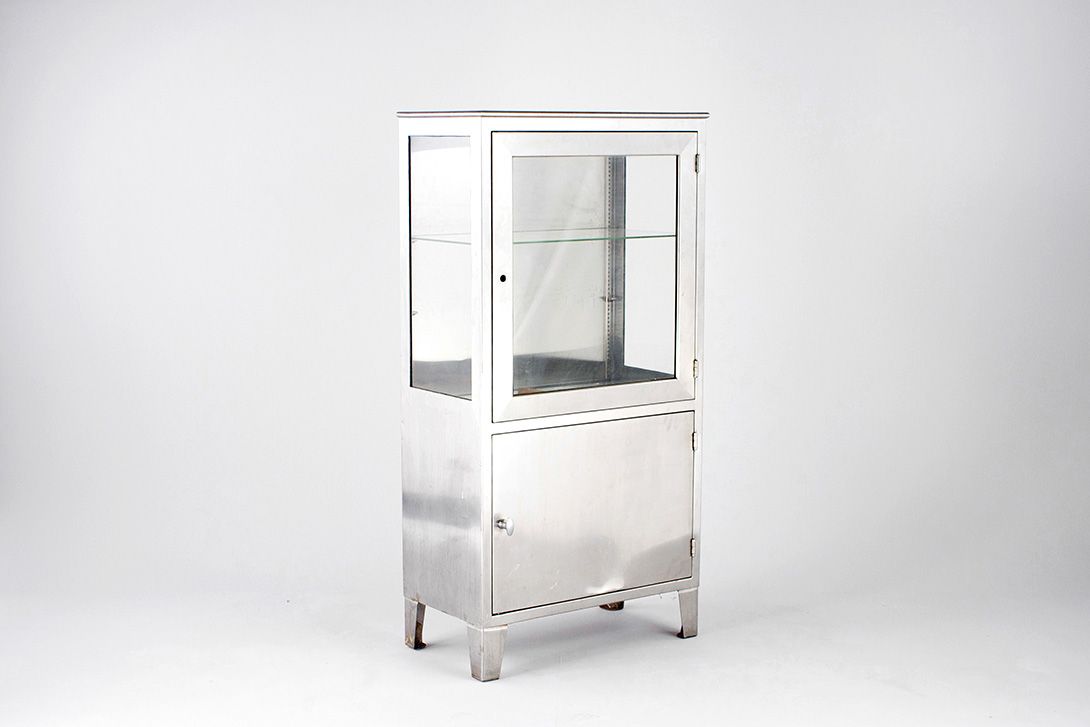 Foto Chrome Cabinet h153x78x42