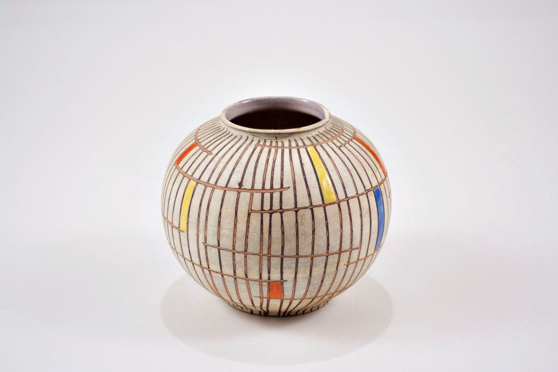 Foto Ceramic Ball Vase, Crosslines &#038; Multicoloured Squares, Mondrian Style h15 A5