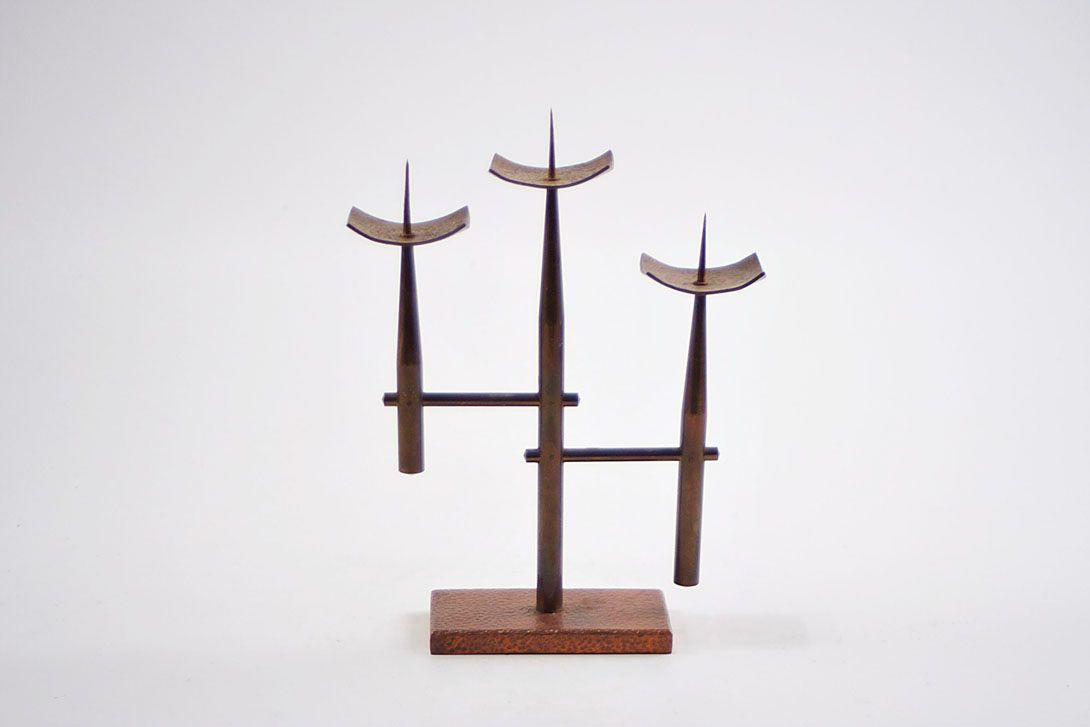 Foto Copper Candle Holder for Three Candles, Asymetric Geometric Style, 1940&#8217;s
