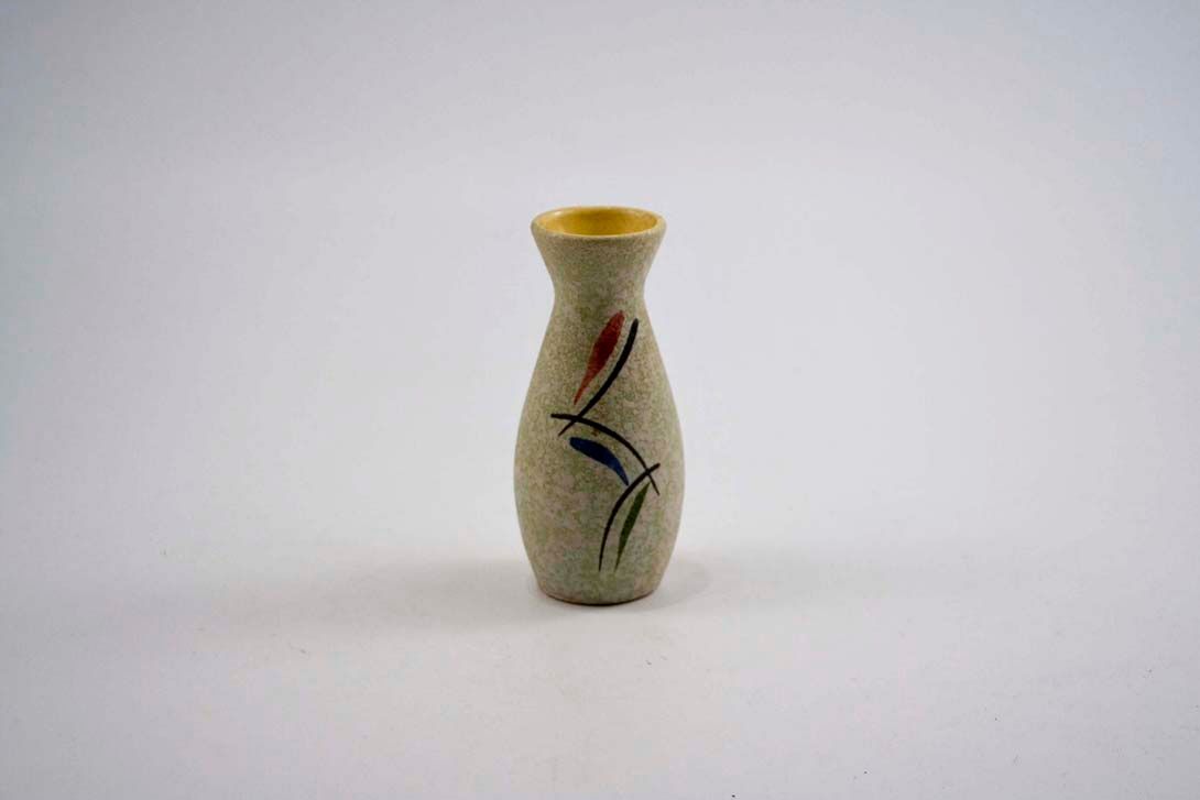 Foto Small Ceramic Table Vase h10 B6