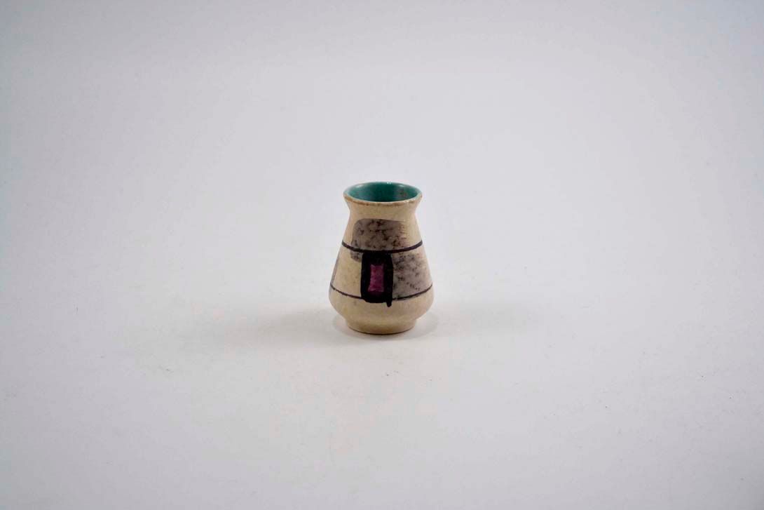 Foto Small Ceramic Table Vase h8 A5