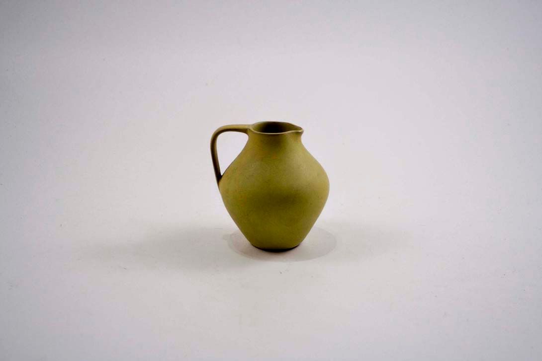 Foto Yellow Ceramic Jug Vase h19 B5