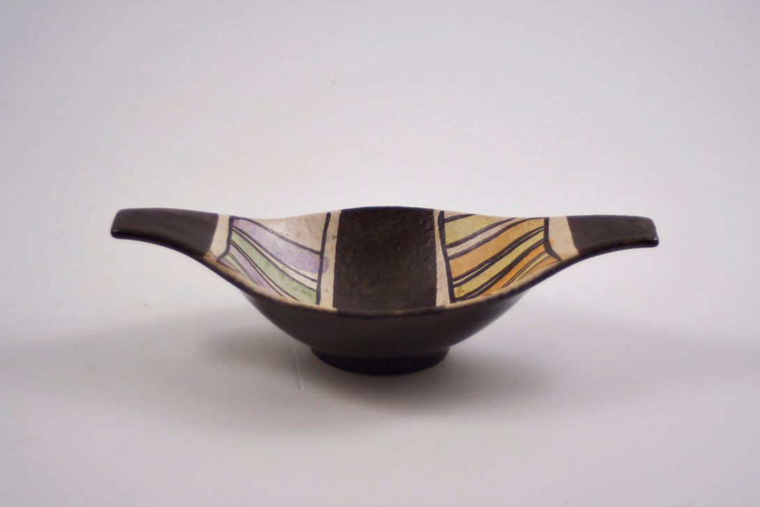 Foto Black Ceramic Bowl White/Yellow Stripes Hippie Art Italy 1957