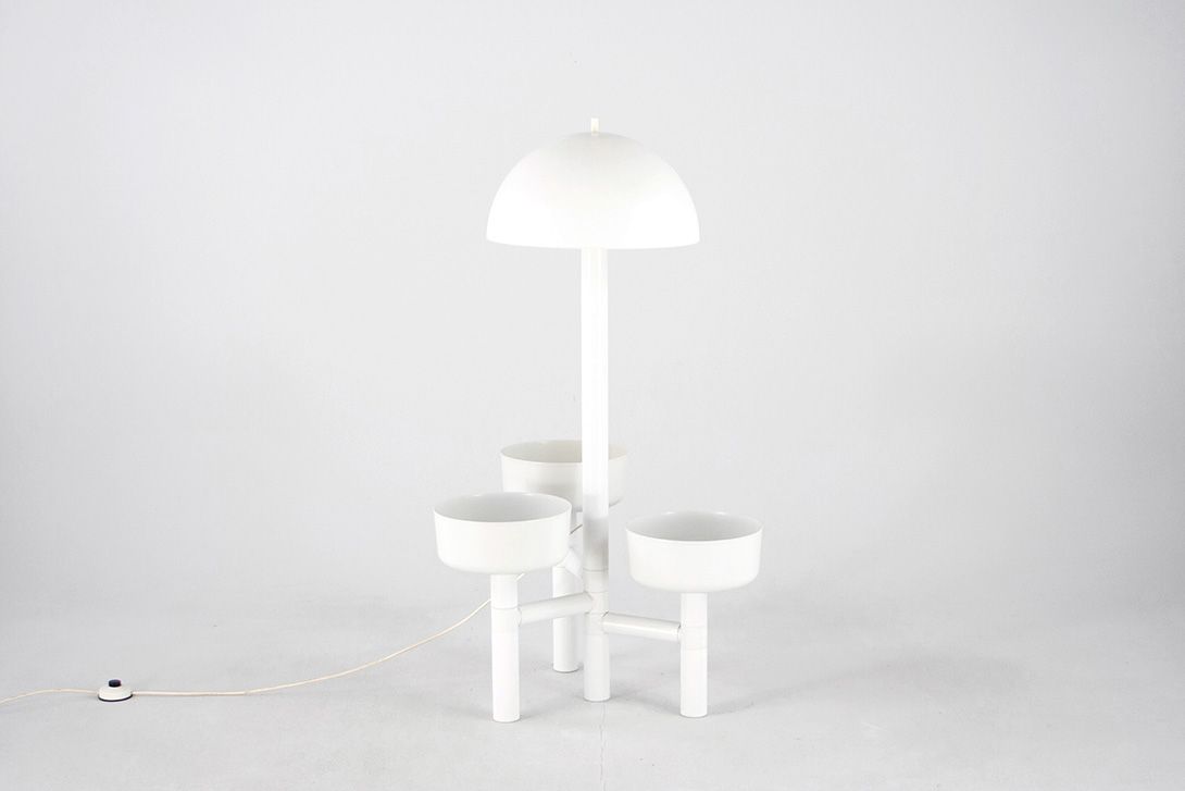 Foto Floor Lamp with Flower Pots 1969 h113 B1+