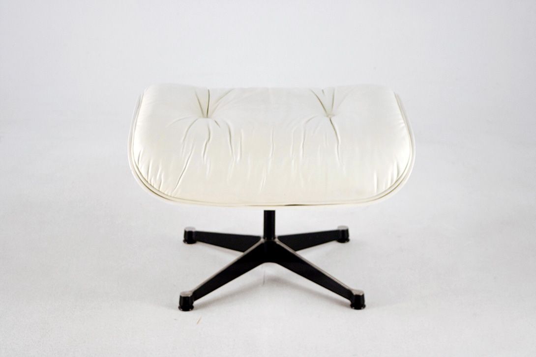 Foto Lounge Chair Ottoman
