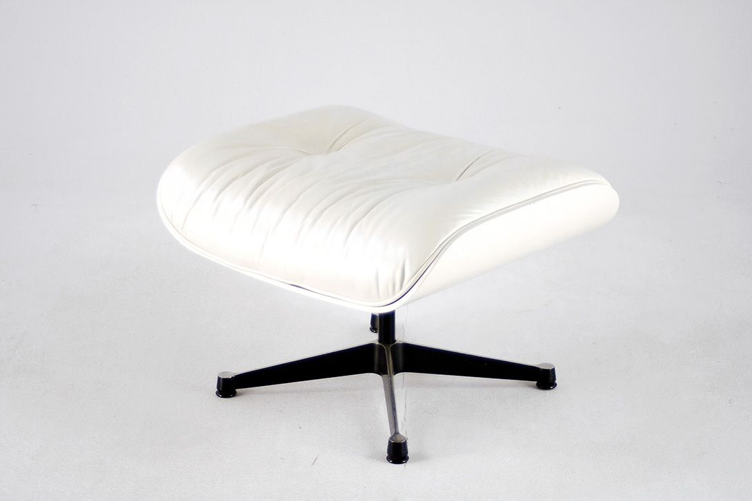 Foto Lounge Chair Ottoman