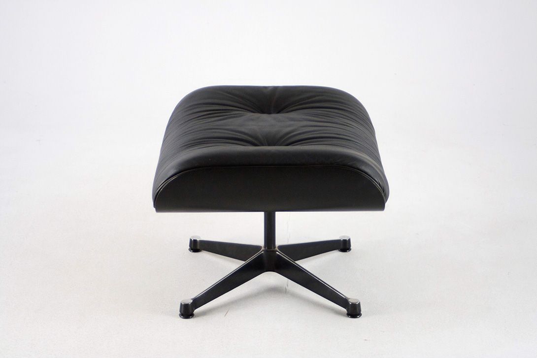 Foto Lounge Chair Ottoman