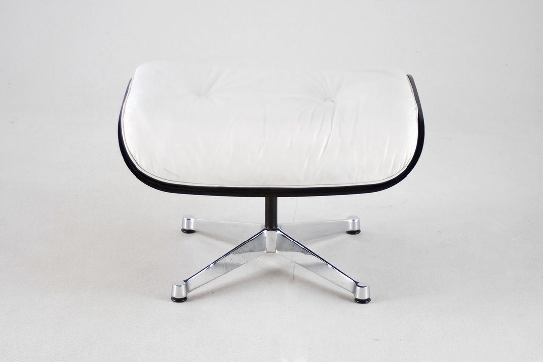 Foto Lounge Chair Ottoman