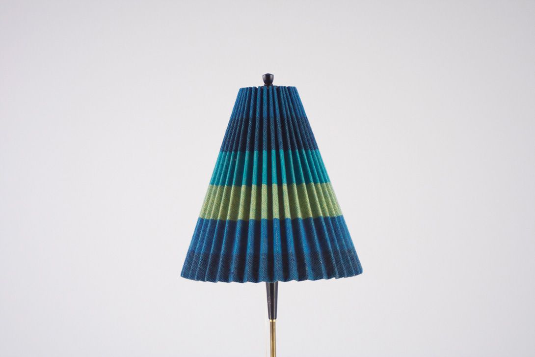 Foto Floor Lamp Danish Fog &#038; Mørup Blue Striped Pliseé Shade 1953 h170