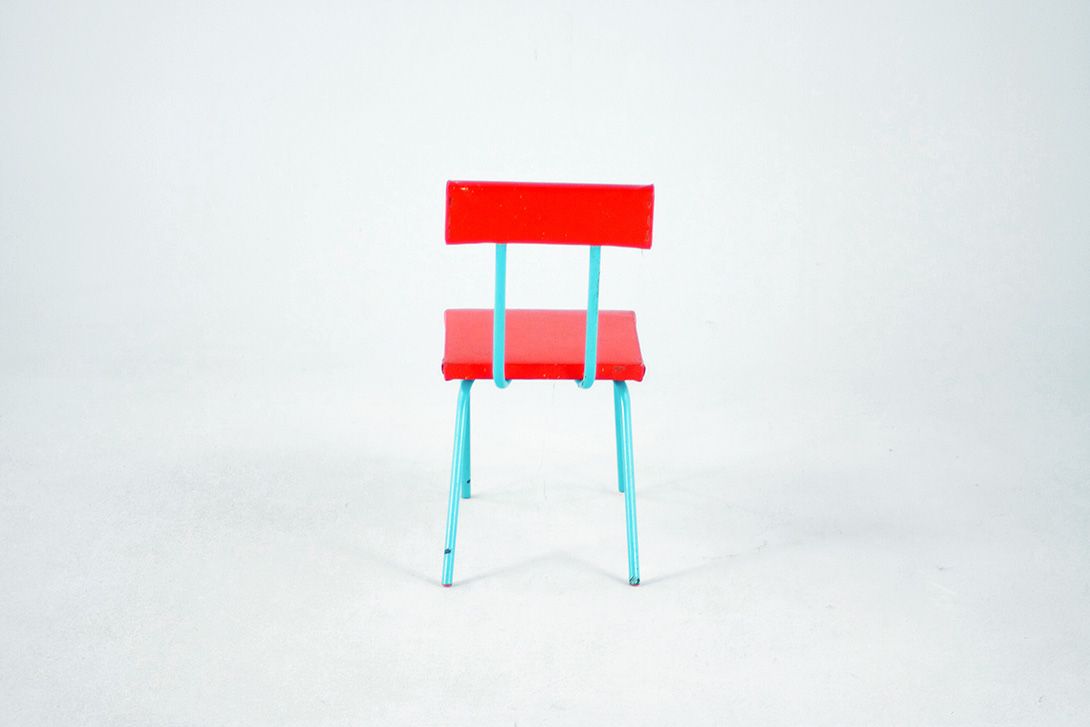 Foto Poppy Red Children&#8217;s Chair with Bright Turqouise Steel Tube Frame