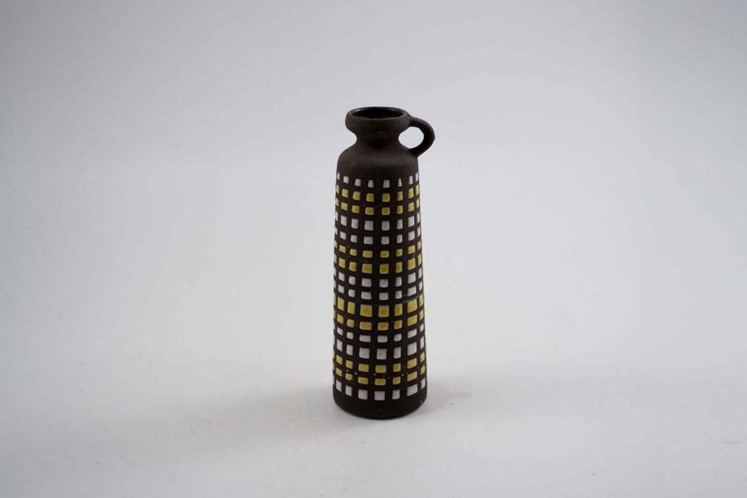 Foto Ceramic Table Vase, Checkered, h21 B4