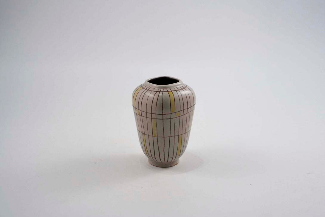 Foto 50&#8217;s Ceramic Table Vase, Checkered, Beige/Yellow h15 B6