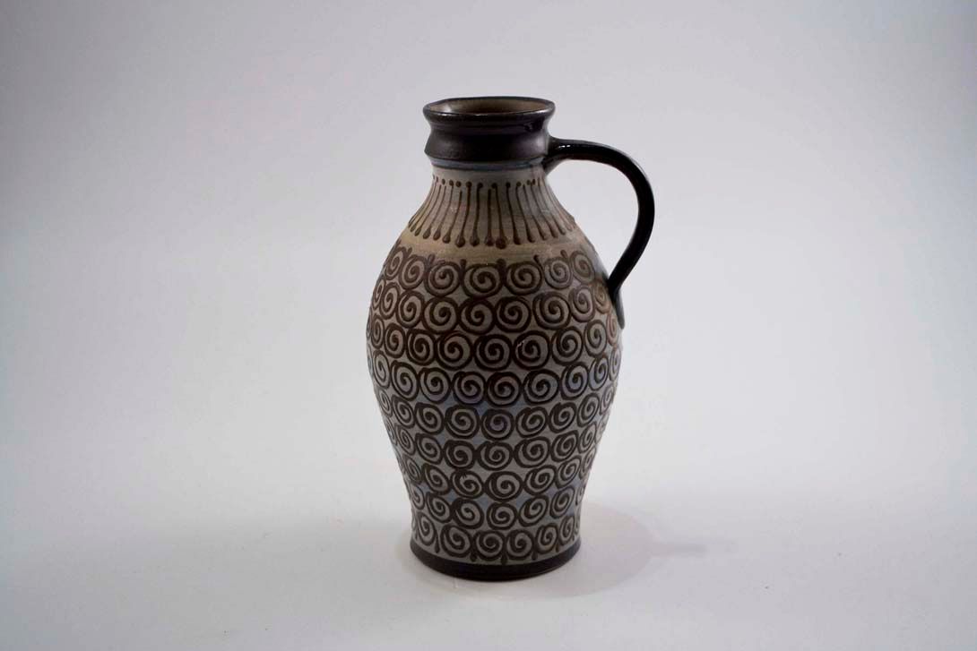 Foto Ceramic Vase with Handle, Spiral Pattern h26 A4