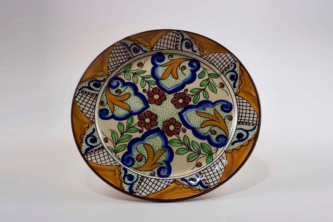Foto Plate Flowers Spanish Country 1968