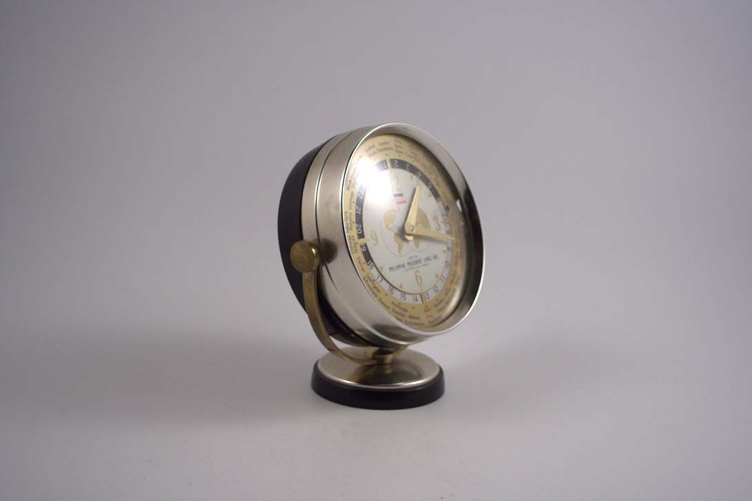 Foto Clock Philipine President Lines