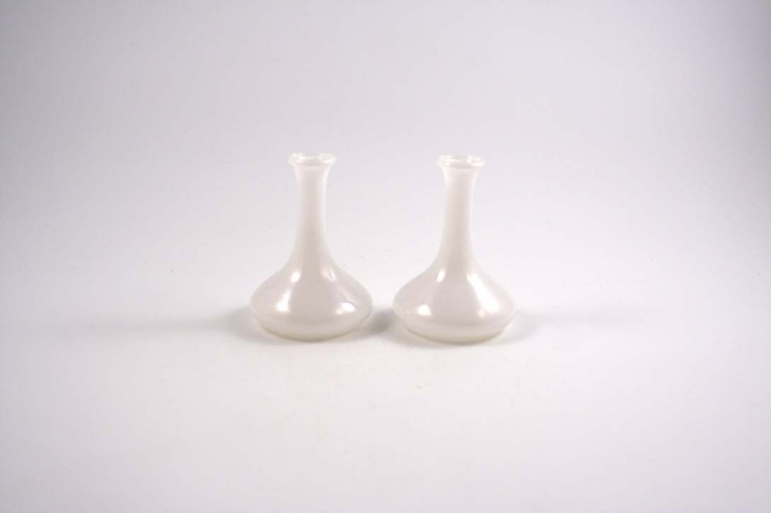 Foto Two Pale Carafes
