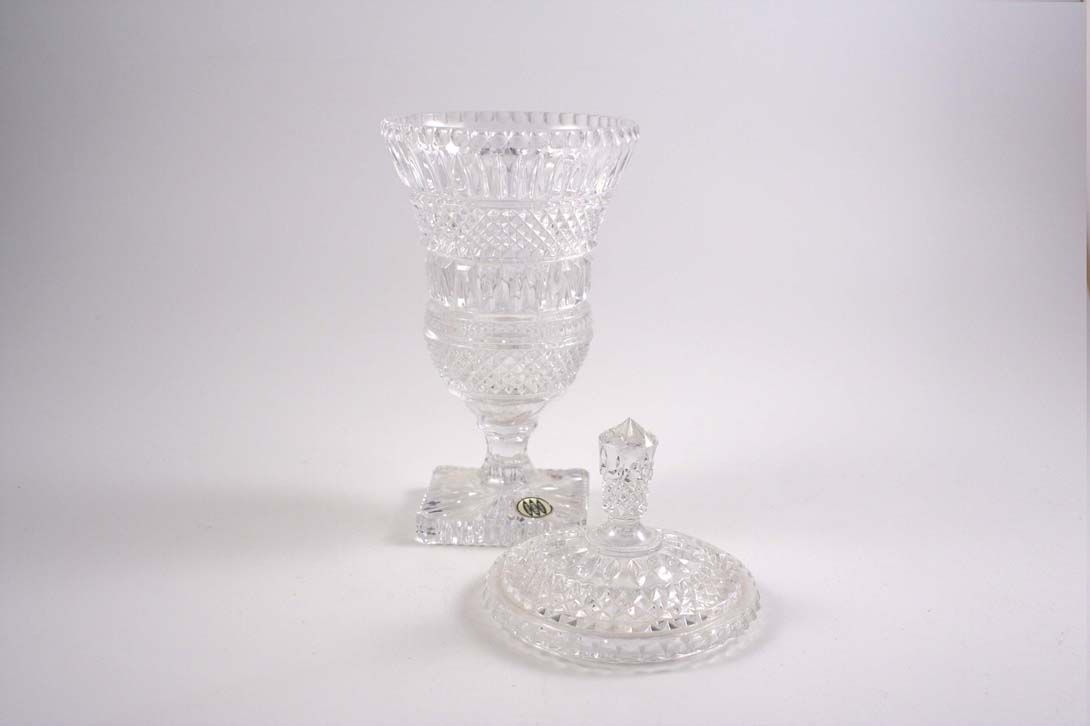 Foto Lidded and Goblet Shaped Crystal Bowl / Candy Bowl, Bohemia