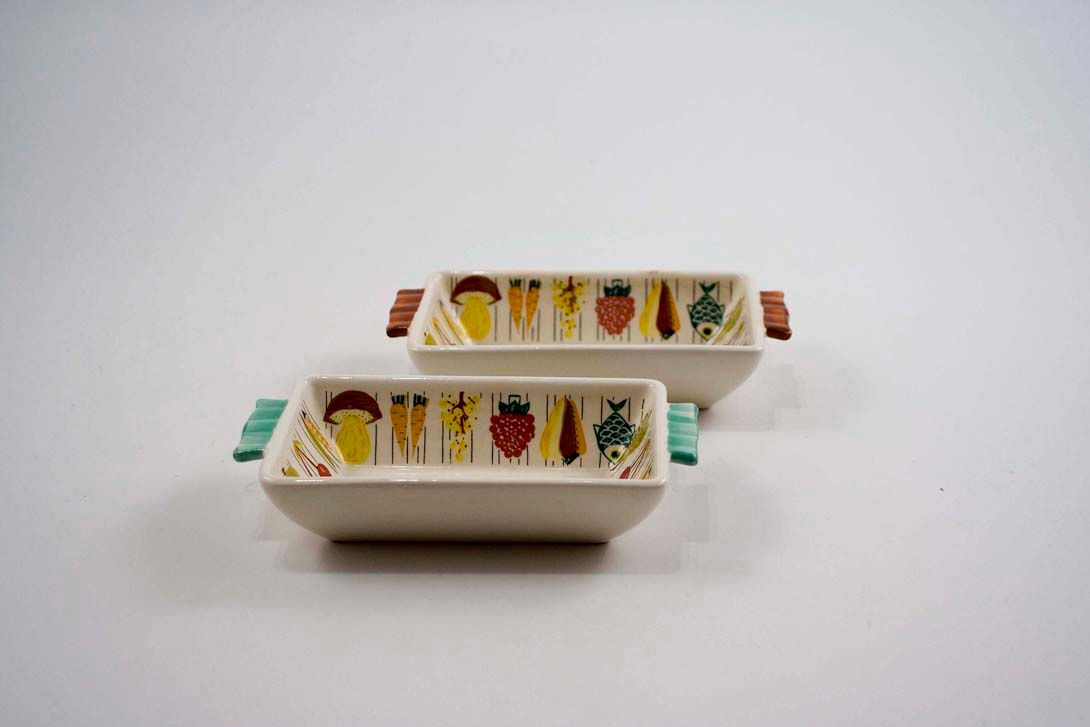 Foto Set of Two Ceramic Bowls, Handpainted Vegetable and Fish Decor, 1953