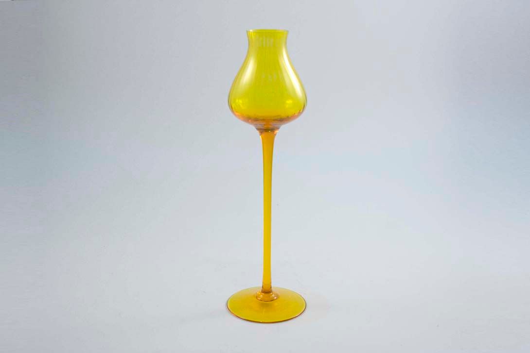 Foto Glass Chalice Yellow