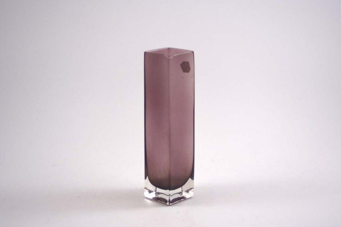 Foto Square Glass Table Vase Pale Purple h18