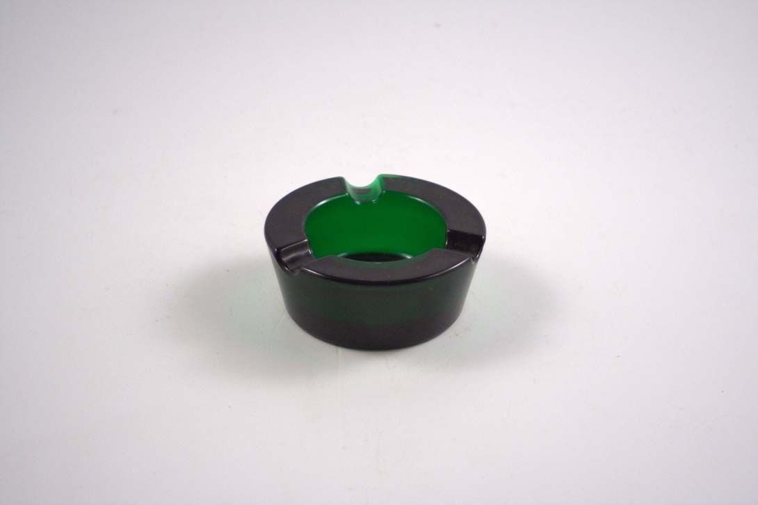 Foto Ashtray, Deep Green Glass, Plain Cylindric Shape