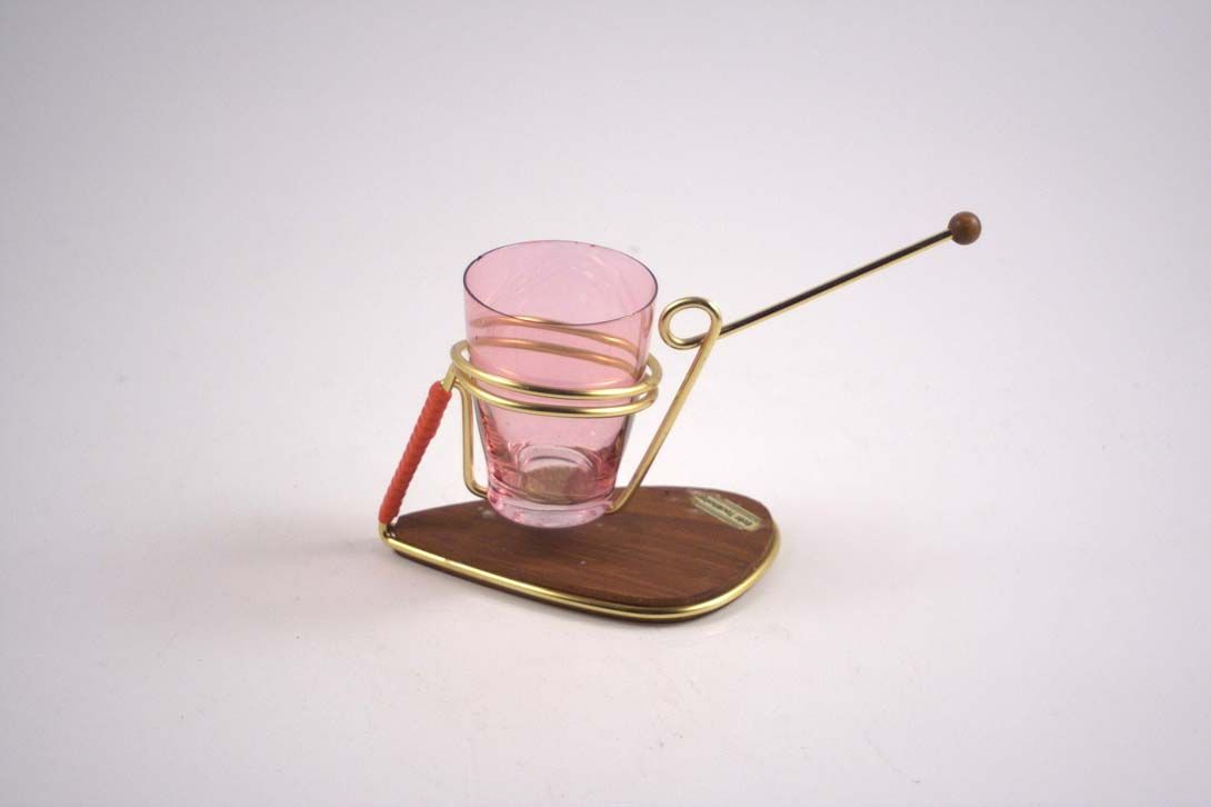 Foto Metal Stand Wooden Ground, Drinking Glass, Pale Rose