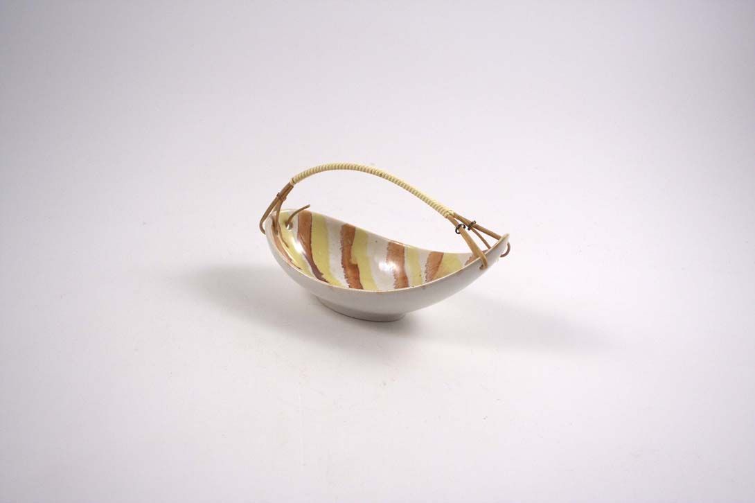 Foto Bowl With Handle, Orange Brown Stripes