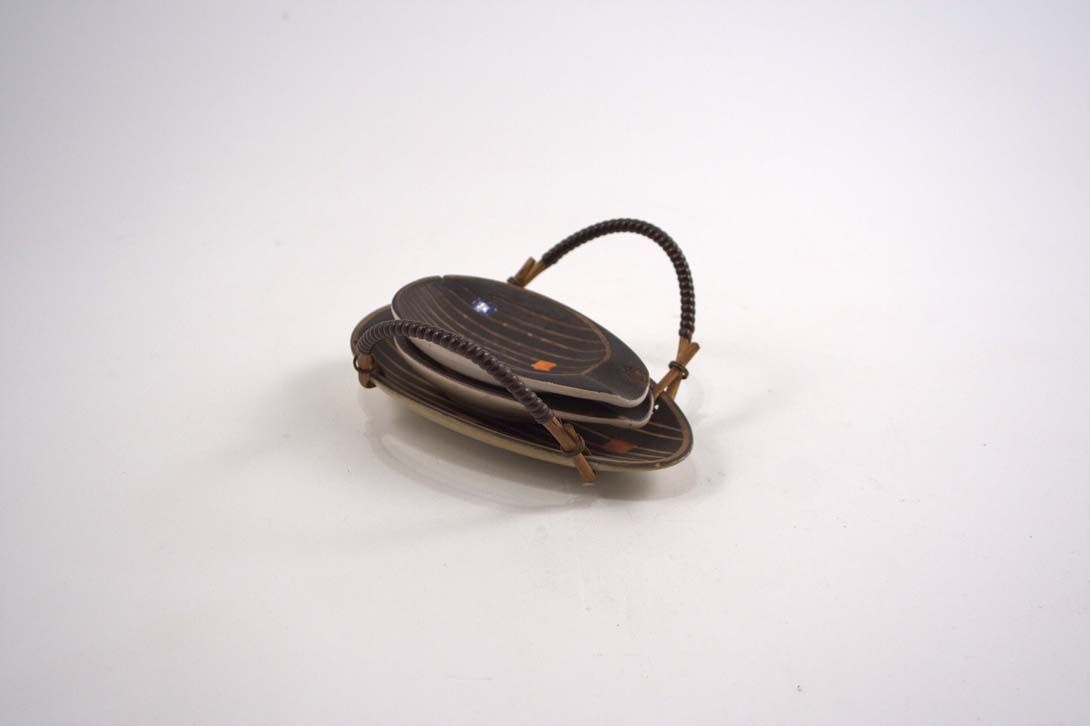 Foto Ashtray Set, Three Pieces, Handles, Drop-Shaped, Black, Yellow/Red/Blue Spots