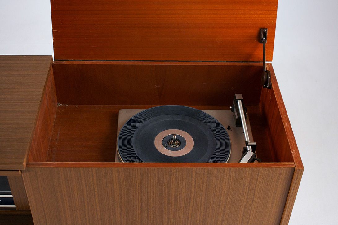 Foto Audio Cabinet Radio Recordplayer 1963