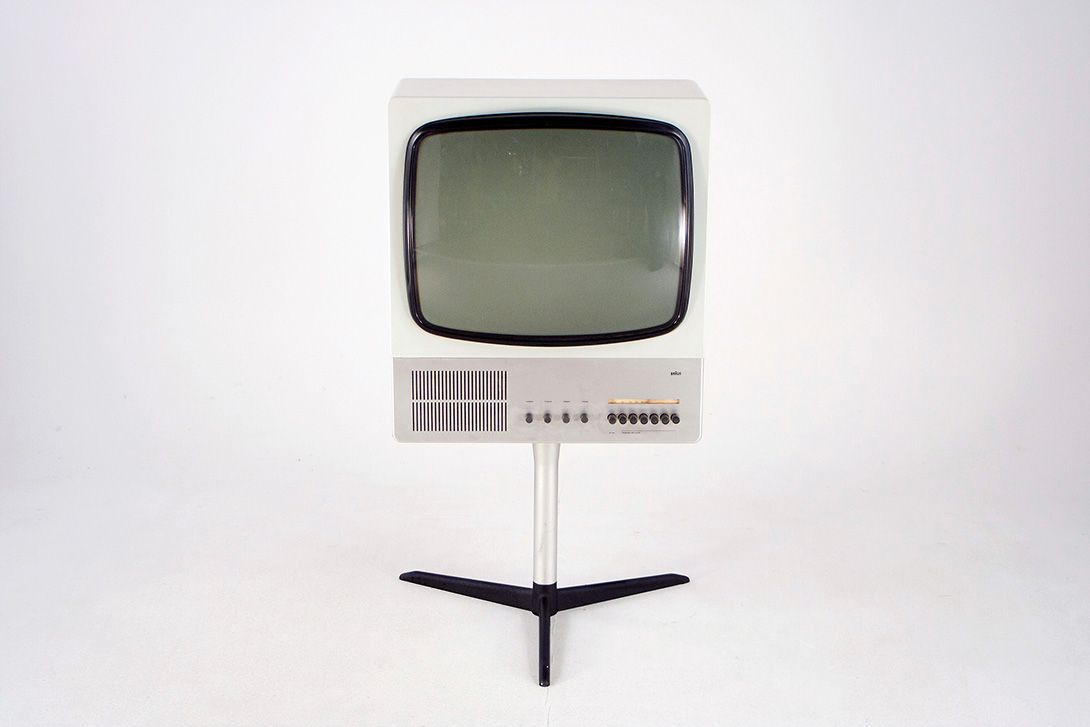 Foto Braun TV h106x60x40 //
