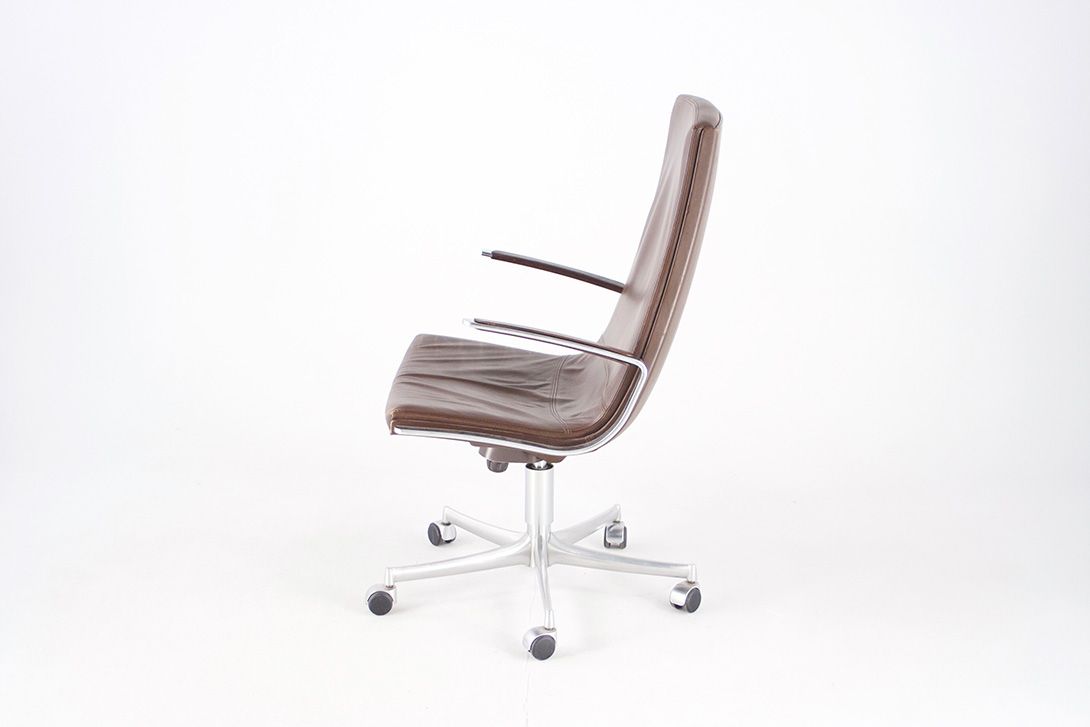 Foto Brown Leather Kastholm Office Chair with Casters by Kill International