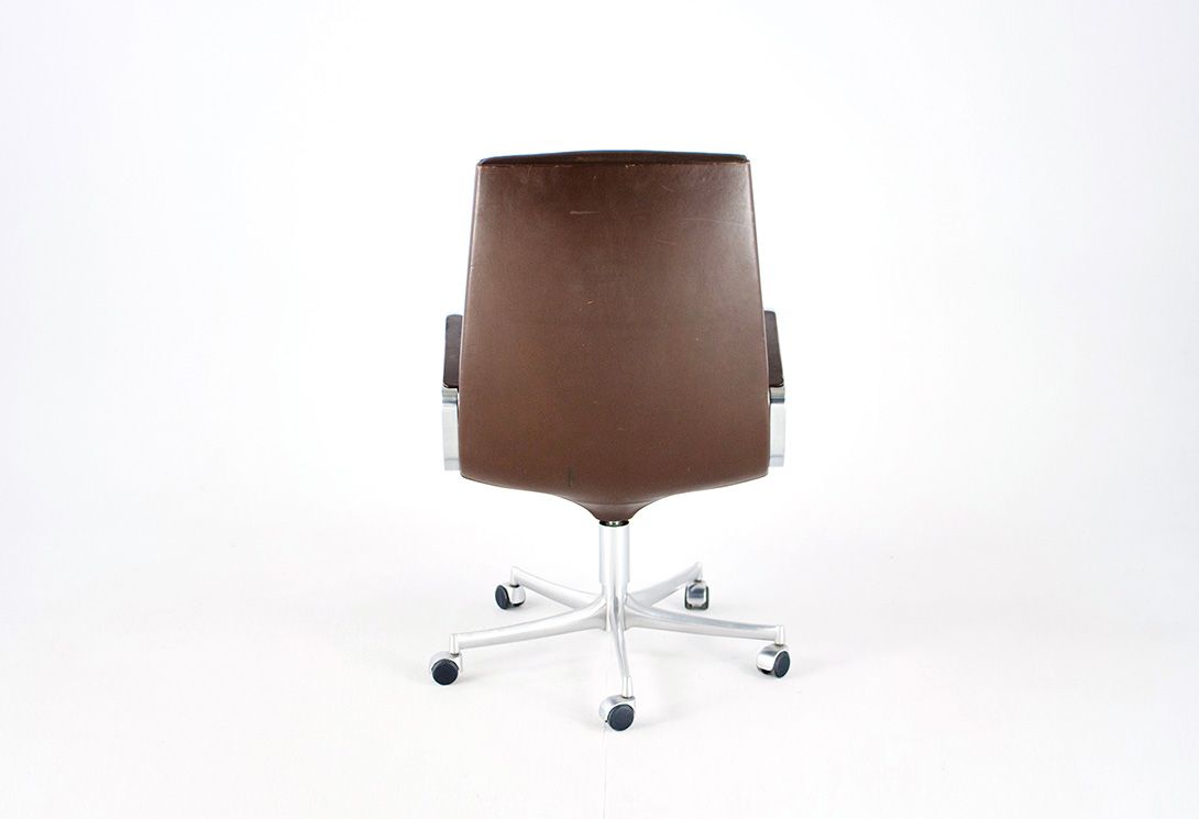 Foto Brown Leather Kastholm Office Chair with Casters by Kill International