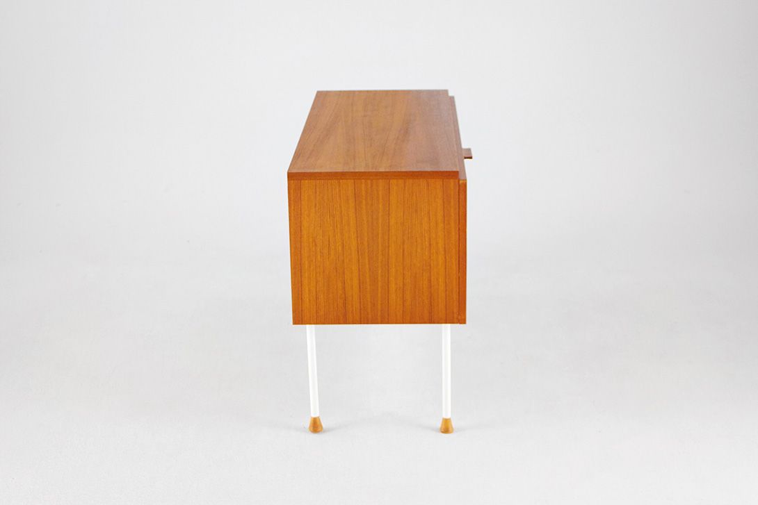Foto Small Sideboard Hellerau Teak 1964 w100