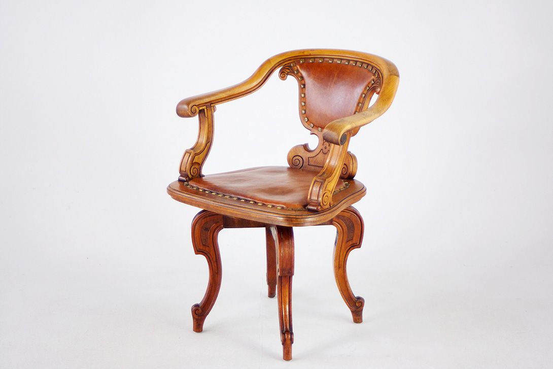 Foto Period Furniture Armchair