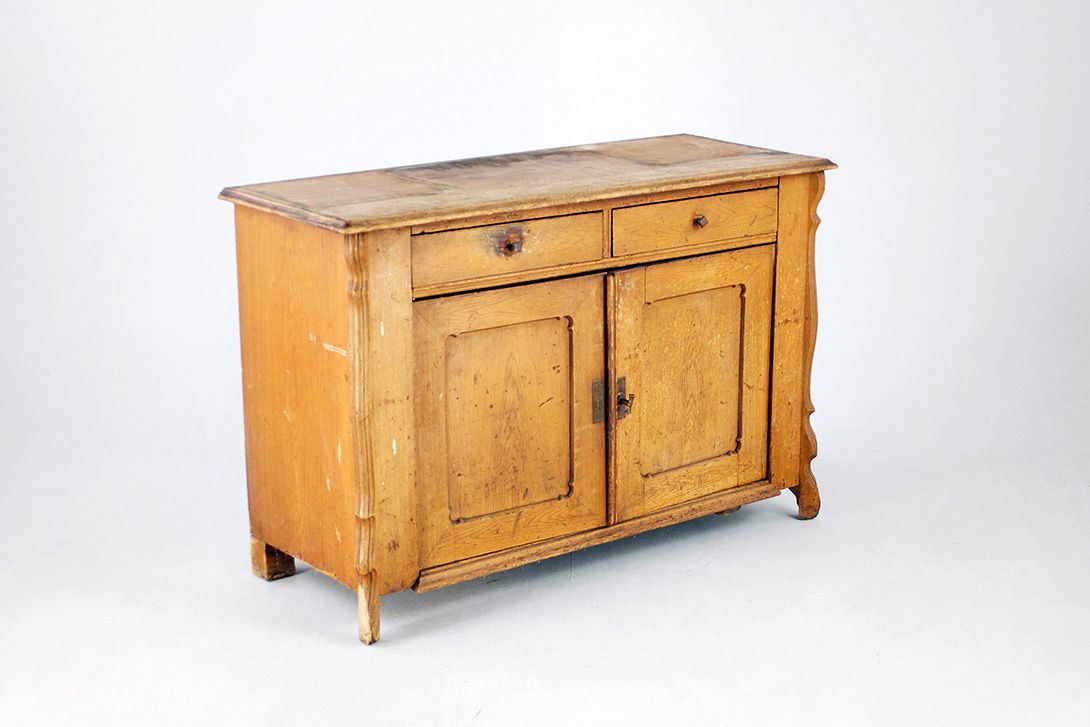 Foto Wood Dresser