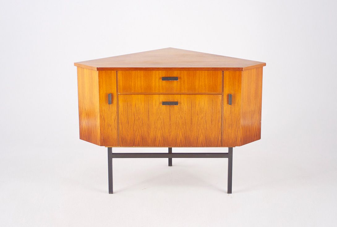 Foto Classic Corner Rosewood Sideboard 1958 w110