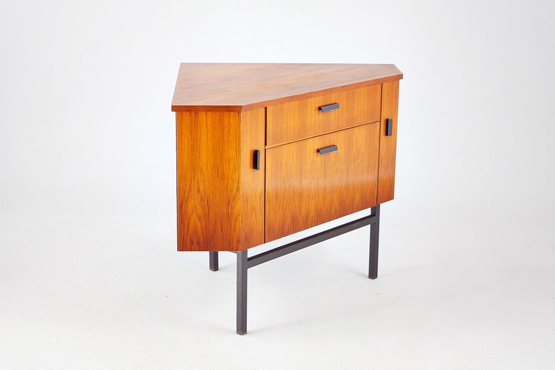 Foto Classic Corner Rosewood Sideboard 1958 w110
