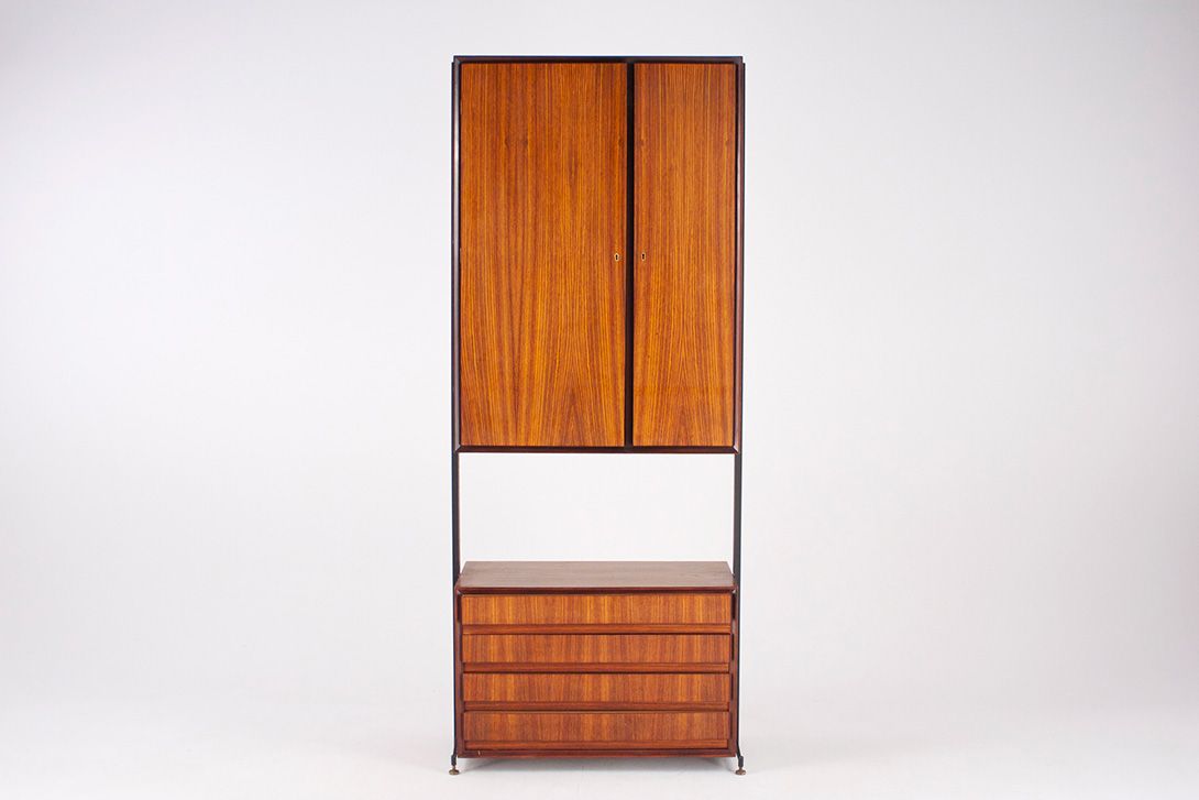 Foto Rosewood String Cabinet 1966
