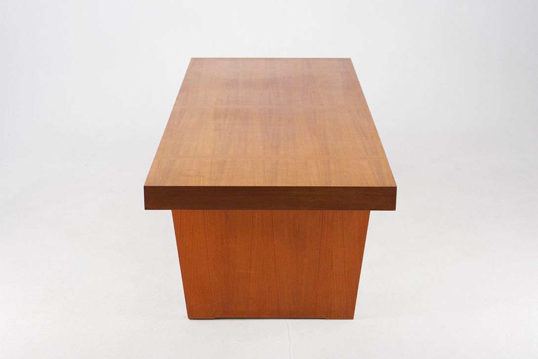 Foto Heavy Designed Coffee Table with Well Inlayed Top Finland 1967 h52x180x70