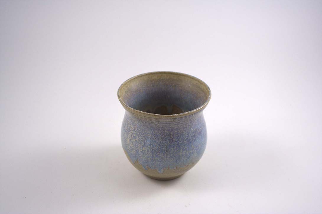 Foto Tiny Ceramic Table Vase Pale Blue h13 C5