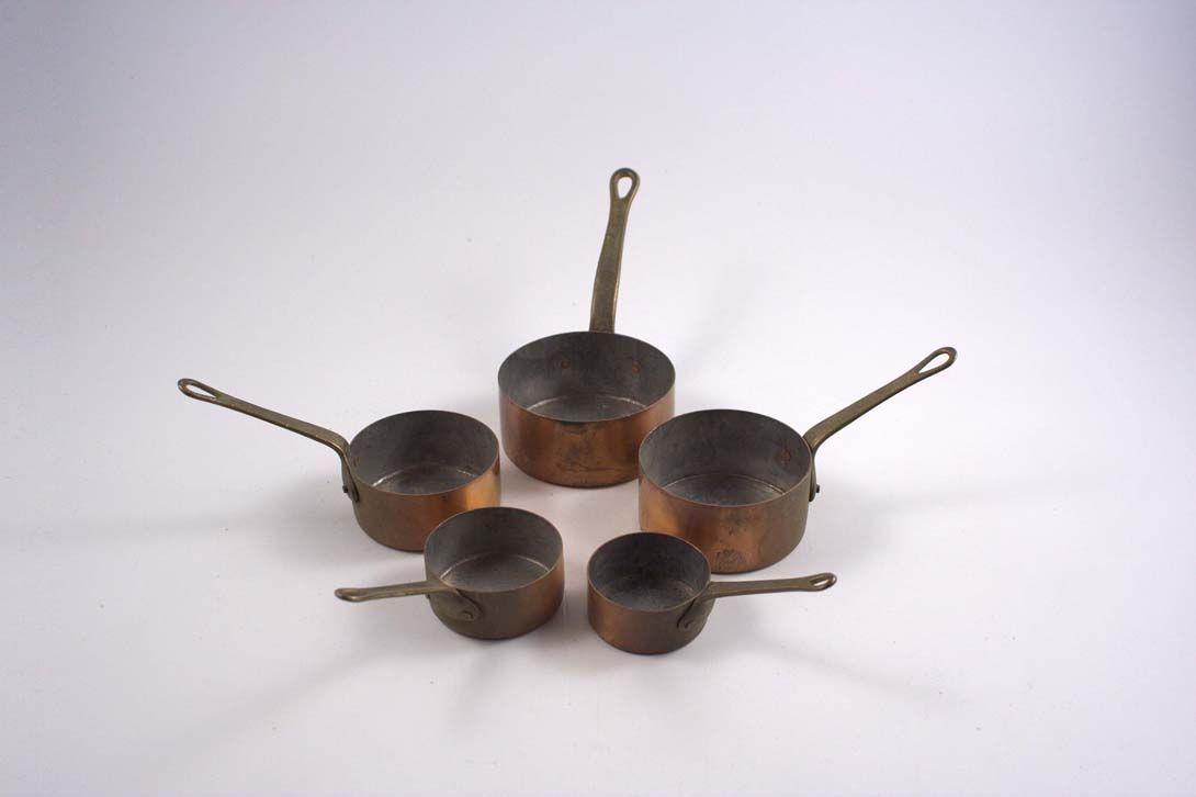 Foto Copper Pots Different Sizes with Brass Holders h24 Spreewald 1925
