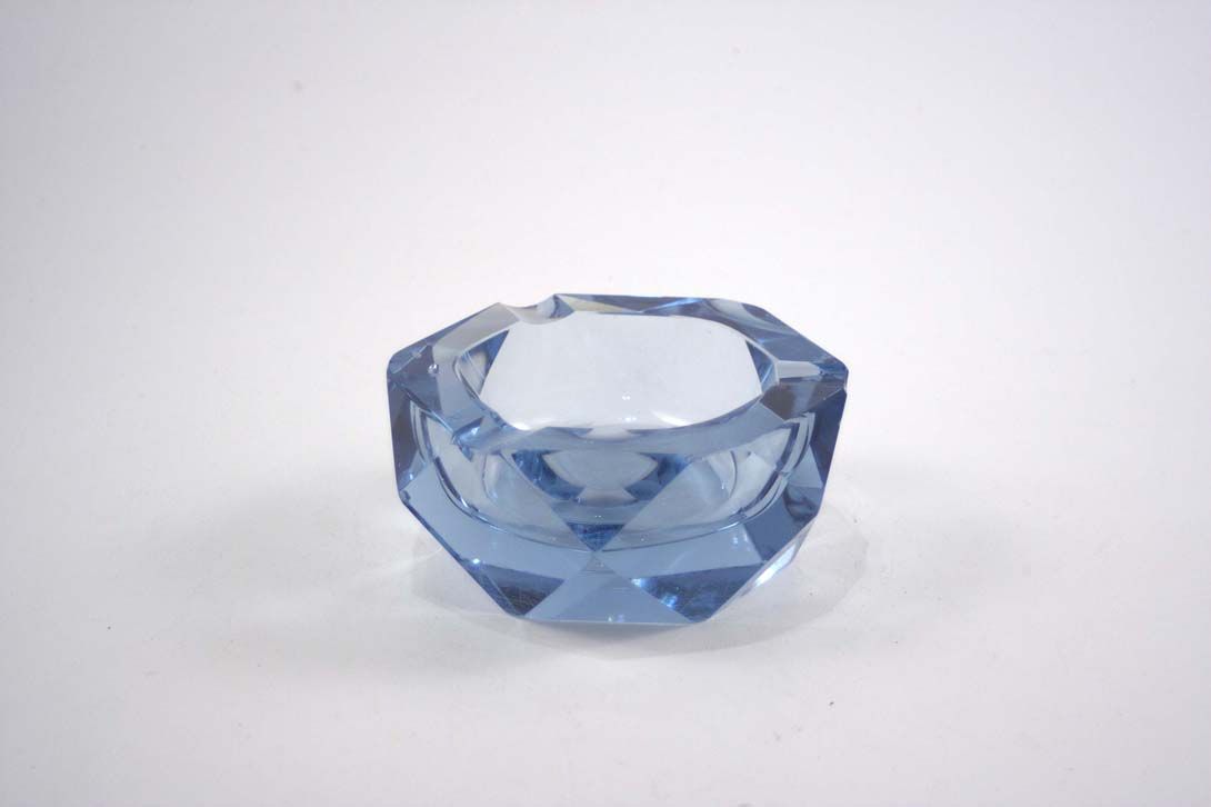 Foto Glass Ashtray, Pale Blue, Diamond Cut