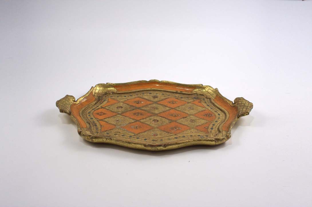 Foto Venetian Gilded Tray, Playful Form with Diamond Decor, 1928